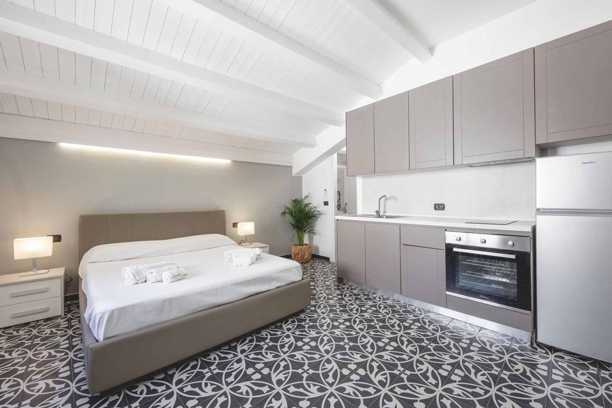 Pietranera Residence カターニア エクステリア 写真